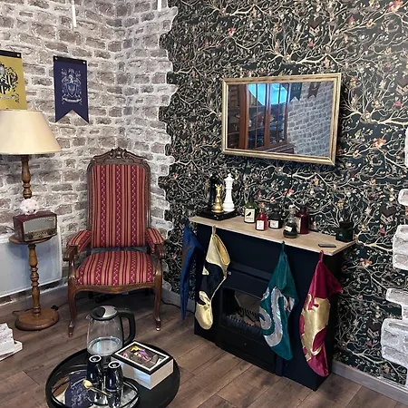 Le Terrier Du Sorcier 3* Floyon