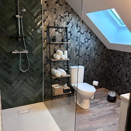 فندق مبيت وإفطار Le Terrier Du Sorcier Floyon