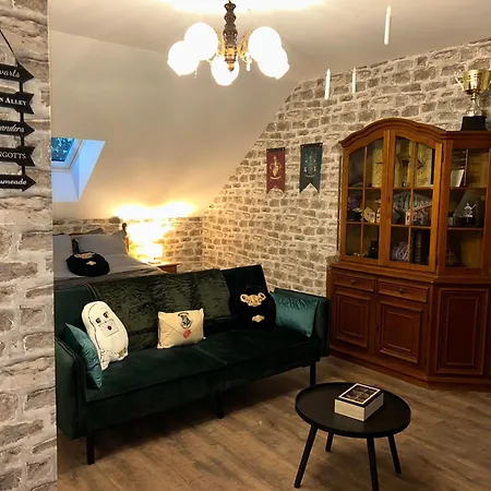 فندق مبيت وإفطار Le Terrier Du Sorcier Floyon