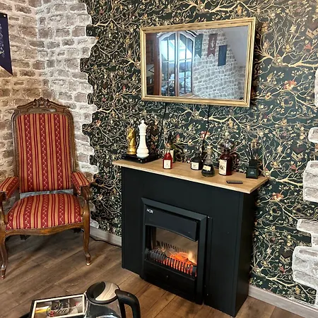 Le Terrier Du Sorcier Floyon