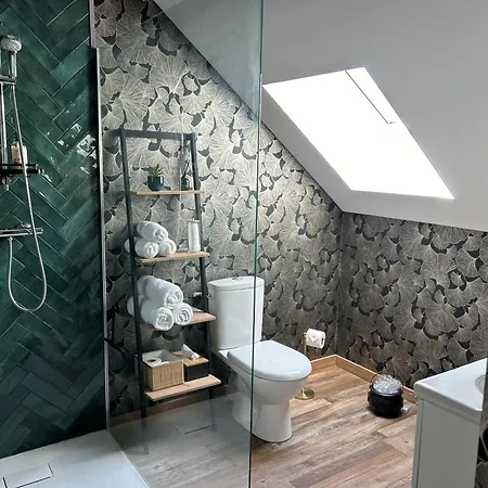 فندق مبيت وإفطار Le Terrier Du Sorcier Floyon